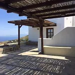 Semesterbostad Kea Amazing View Maisonette Ioulis