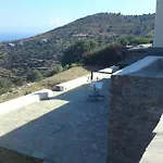 Semesterbostad Kea Amazing View Maisonette